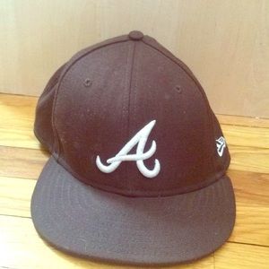 New Era Atlanta Braves flat bill size 8